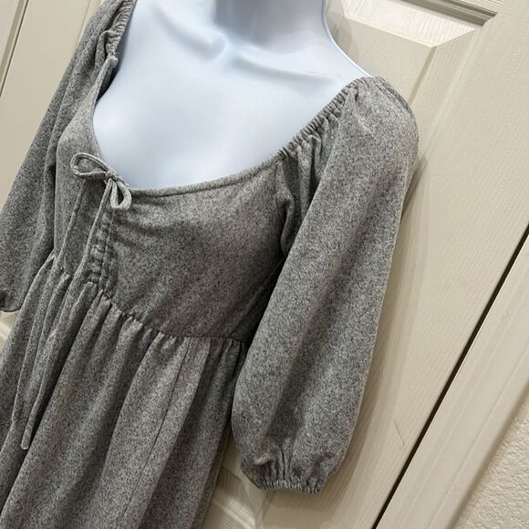 Max & Ash Gray Dress Sz Small Baby Doll Neck 3/4 Sleeve On Off Shoulder Mini - Picture 4 of 11